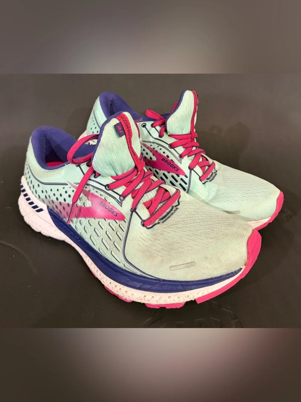 Brooks Women’s Running Shoes - Mint with Pink Accents